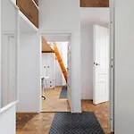 Apartment Podwale Uj Downtown Cracow By Renters *