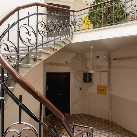 Podwale Uj Downtown Cracow By Renters Krakow