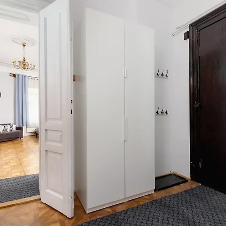 Podwale Uj Downtown Cracow By Renters * Krakow
