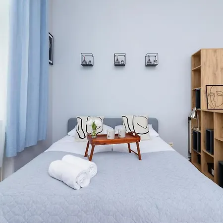 Апартаменты Podwale Uj Downtown Cracow By Renters Краков