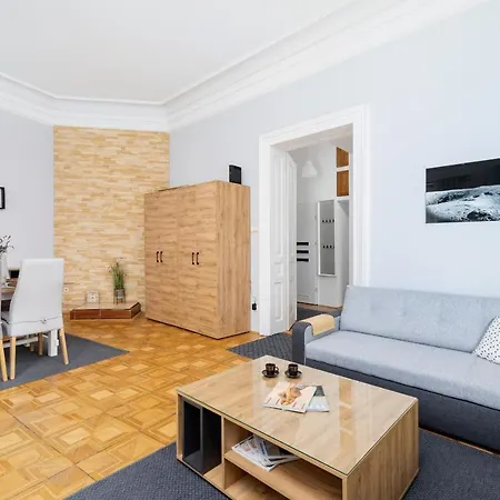 Podwale Uj Downtown Cracow By Renters Краков